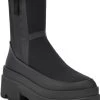 UGG Women's Brisbane Mid